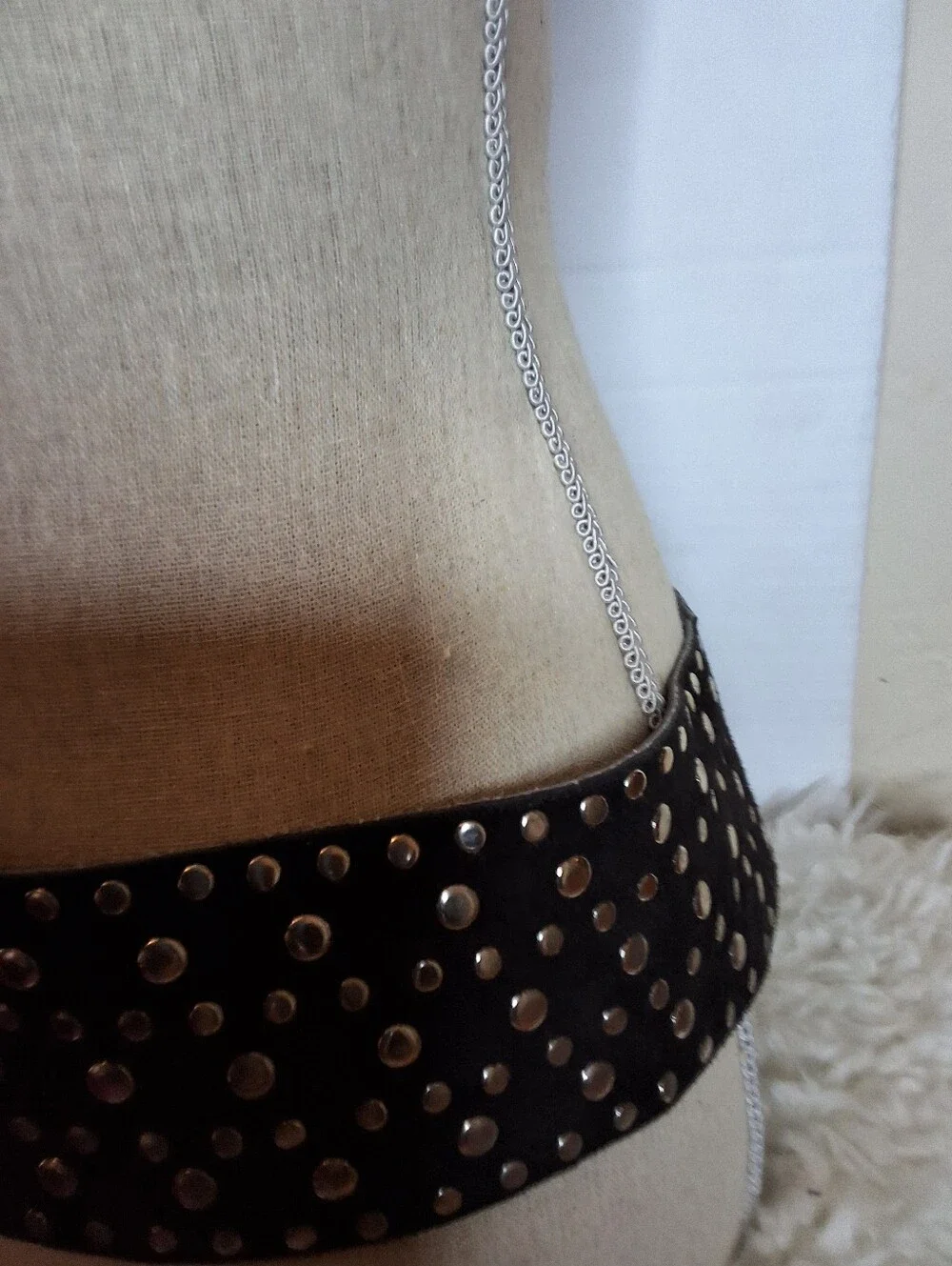 Vintage studs bold